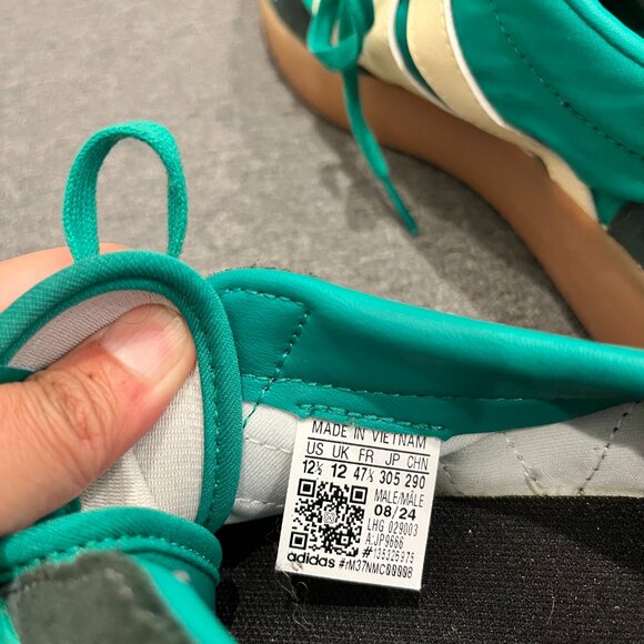 Men's Adidas Sneakers - Green & Cream Colorway - Size 12.5 - Picture 6 of 8